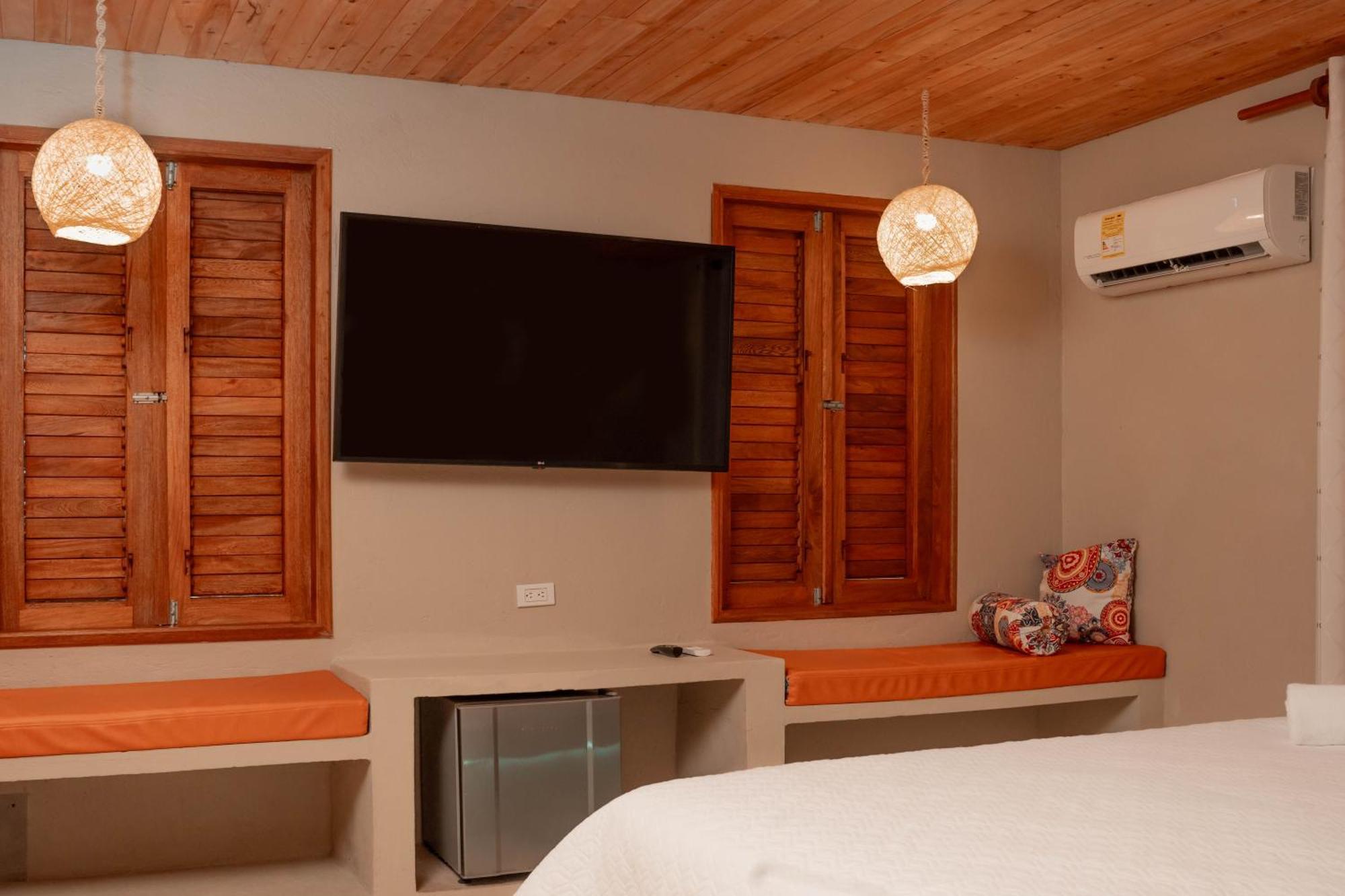 Hotel Isabella Tayrona ロス・ナランホス エクステリア 写真